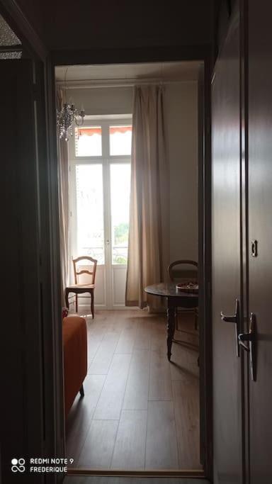 Studio 18 Residence Du Parc Châtel-Guyon Rum bild
